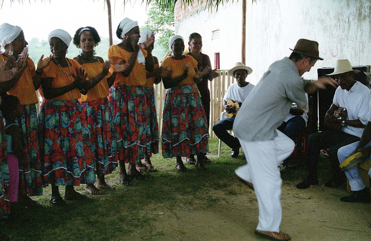 Musiciens et danseurs de samba de roda à Bahia