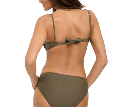 Maillot 1 pièce brésilien vert · modèle 7