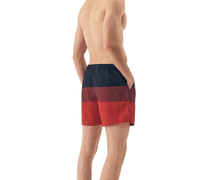 Short de bain pour homme en polyester 100 % à imprimé moderne rouge et noir, avec une coupe ajustée et des poches latérales. Matière légère à séchage rapide, idéal pour la plage, la piscine ou les vacances. Présenté porté de dos pour illustrer le style et la coupe confortable.